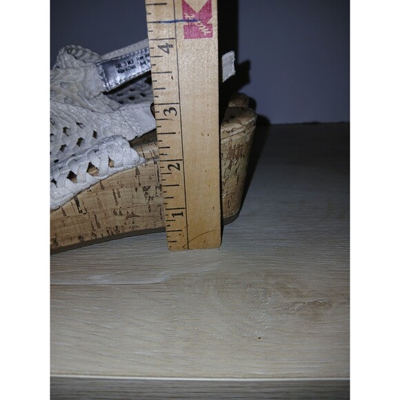 SO Adriene Cork Wedge Sandals White Woven Upper Open Toe Girls Size 3 Medium - Picture 8 of 16